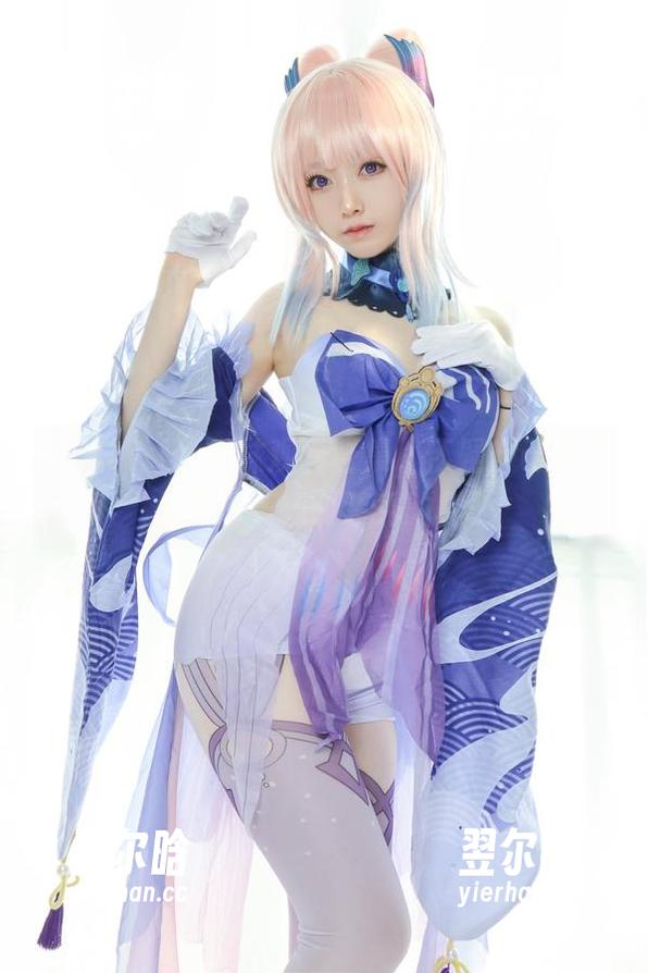 Asagiriai Asagiriai丝袜观看合集,怀疑自己是不是在看一场时装秀的样子
