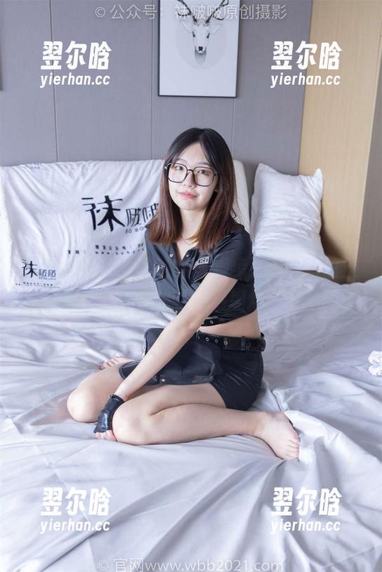 BoBoSocks袜啵啵-稚予 BoBoSocks袜啵啵 - 脚步隐约,裤里丝中的稚予精选绚烂