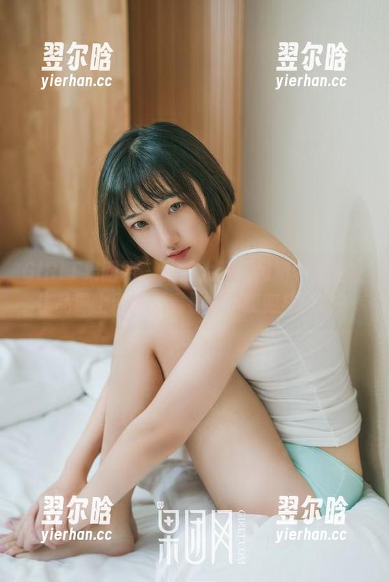GIRLT果团网-周妍希 GIRLT果团网 - 脑洞大开,周妍希的浴缸作品要上网盘,看看能不能变成迷因?