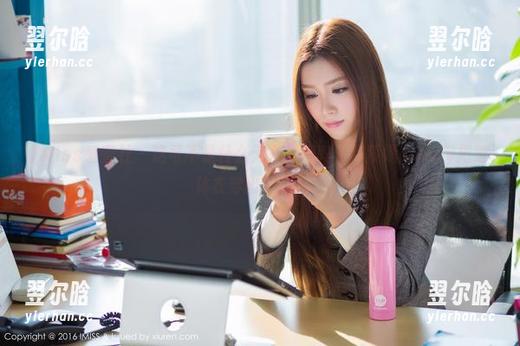 IMiss爱蜜社-杨紫嫣candy IMiss爱蜜社 - 这可不是什么无圣光写真,杨紫嫣candy把连体衣穿出了风味。