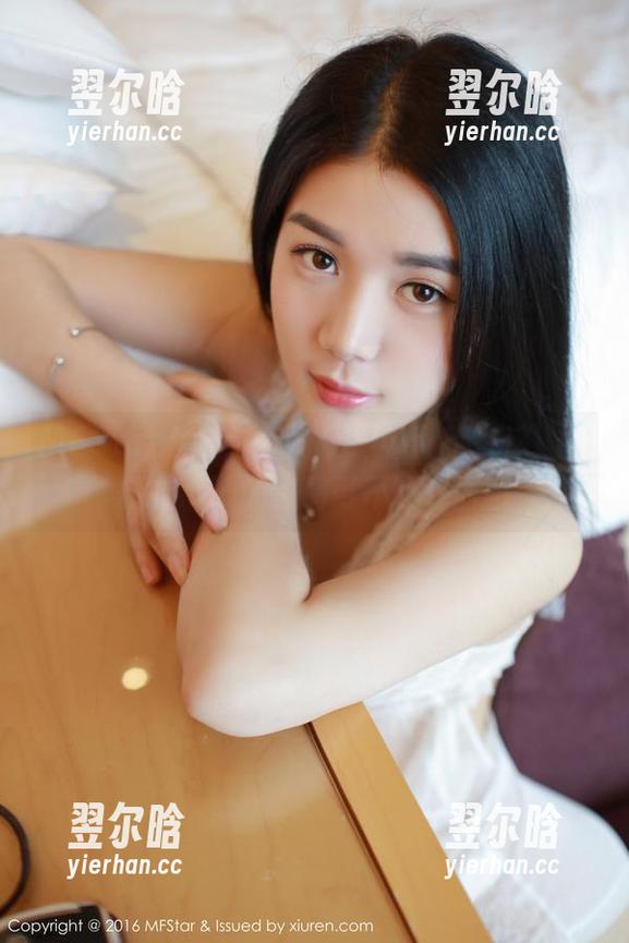 MFStar模范学院 - 制服福利都在这，徐微微mia的原图可不止一面哦