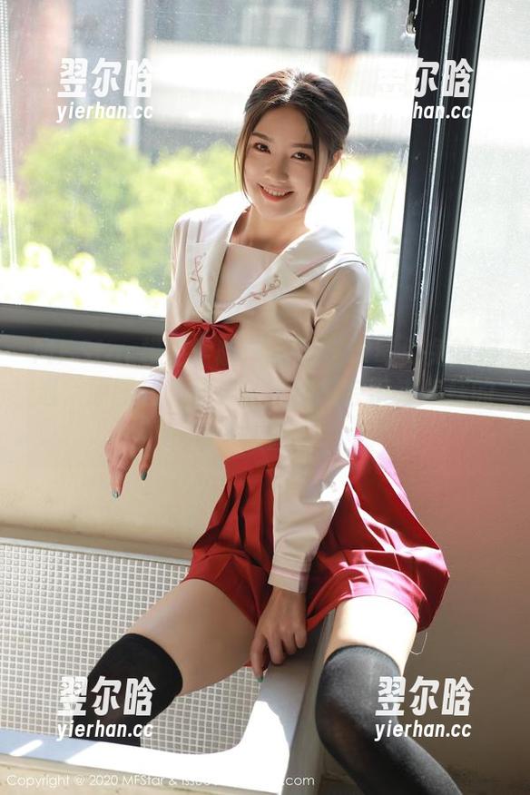 MFStar模范学院 - 和服与草莓兔兔的相遇，原图让人留连，更新又会带来怎样的小惊喜？