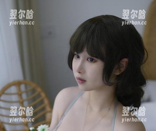 PAKI草莓酱 PAKI草莓酱给你带来的和服写真集,下载时记得别滴口水