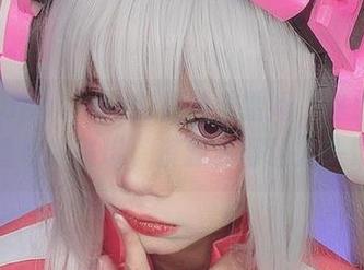 从PoppaChan的视角看雷姆，这作品如同星星般璀璨，资源多得让人头晕！