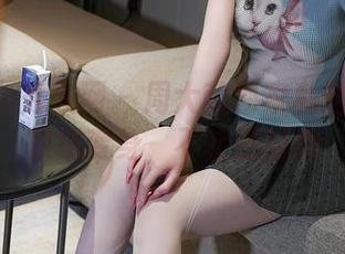 Xiuren秀人网 – 周大萌独家私拍合集：职场变身，不止是打杂