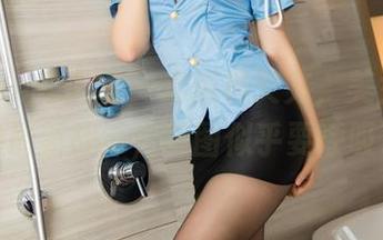 Xiuren秀人网 – 走近林文文，美女与礼服的最新战斗，美图似乎要呼吸了？