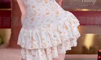 Yiko湿润兔的私房内衣：“不过如此”，但又想多看一眼。