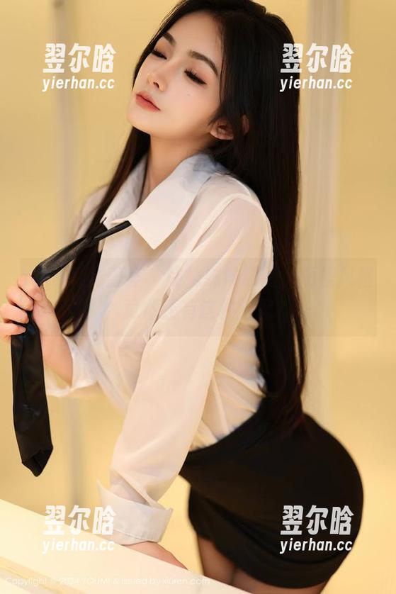YouMi尤蜜荟-姝姝妹妹 YouMi尤蜜荟 - 姝姝妹妹原图,短裙风格,竟然还有这种搭配?