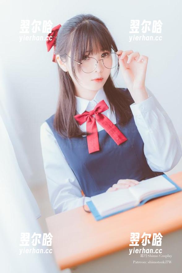 shimo霜月 办公室写真,shimo霜月居然把我对于工作的所有想法都打乱了!