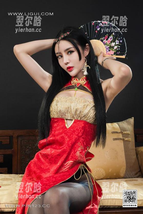 丽柜-小兔 丽柜 - 定制小兔,热血青春的模特,今天你“兔”了吗?