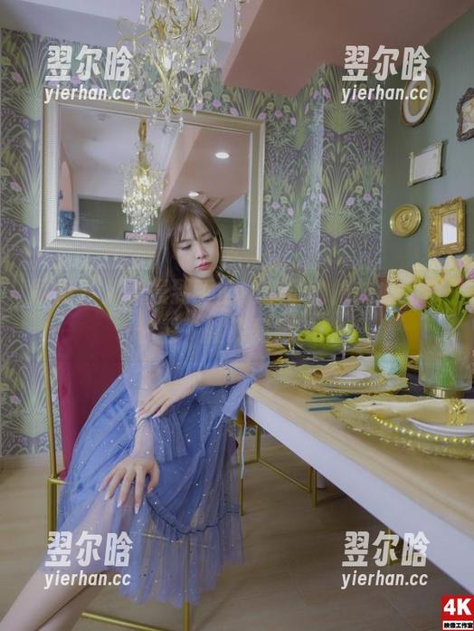 丽柜 - 从清晨到睡前，慕子的棉袜原图带你看“脚的秘籍”！