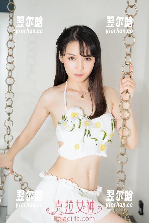 克拉女神 - 薇薇的礼服如梦似幻，高清分享邀你一同见证这“形式大于内容”的瞬间。