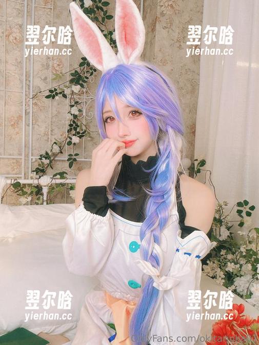 冲田凛花rinka 高清冲田凛花rinka人人看鲜花下的“一之濑明日奈”,别说我没提醒哦。