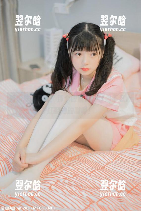 喵糖映画更新：那个眼镜娘，让我不忍心打翻她的咖啡！