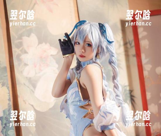 墨玉M 墨玉M的夏天写真,下载完就有清凉感,貌似没道理哈!