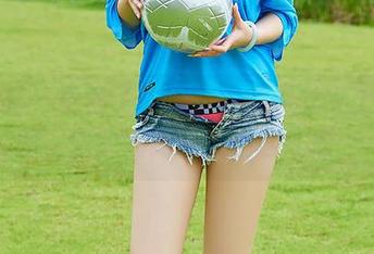 尤蜜荟 – 更新了！陈宇曦的黑丝女上司美图，隐隐约约让我小鹿乱撞～