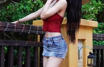 微密圈 – 当徐珺大哥遇上他的女友，在写真里展开一次冒险