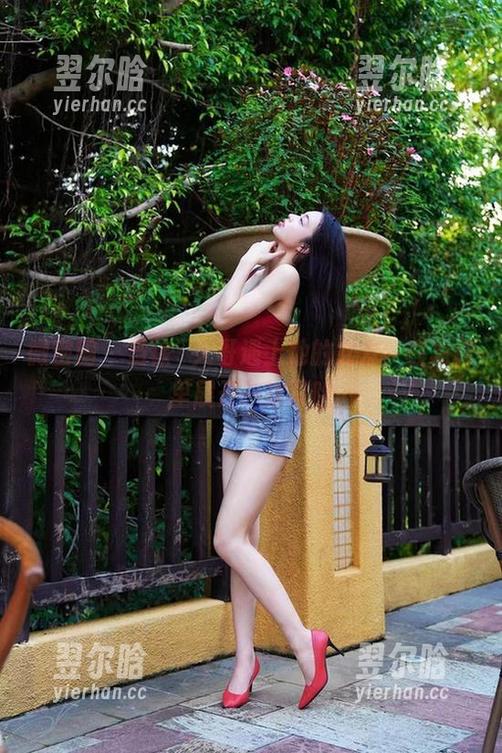 徐珺大哥 微密圈 - 当徐珺大哥遇上他的女友,在写真里展开一次冒险