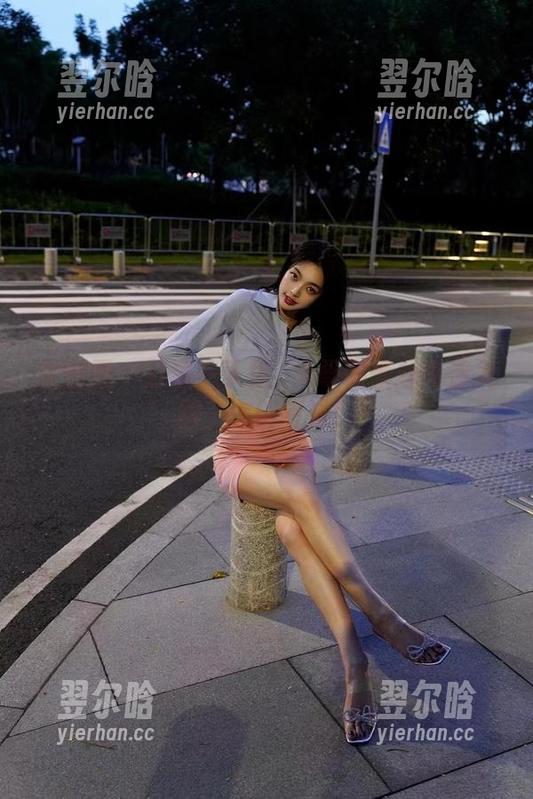 徐珺大哥 微密圈 - 分享一下徐珺大哥的蕾丝高清美图,怎能错过!