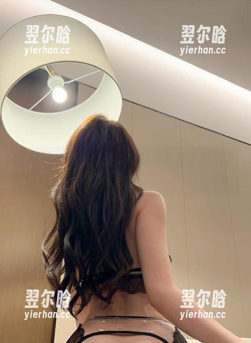 徐莉芝 微密圈 - 美图更新,徐莉芝拿剧本来演了个‘自我’!