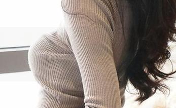 推女神 – 梦幻礼服？潇同学给你答案，套图下载走起！