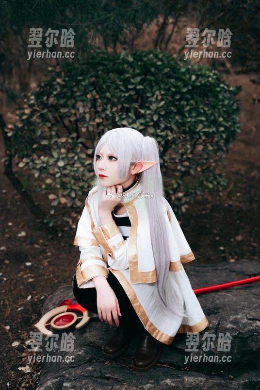 桃墨公子 是我想多了?桃墨公子写真里的秘密太耐人寻味