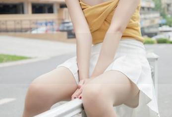 梦丝女神 – 称赞香萱的自拍？其实我更想聊聊她的定制写真怎么那么好！