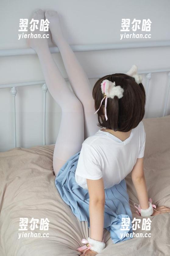 森萝财团 森萝财团的白丝女仆:表面乖巧,实际暗藏玄机的私房写真