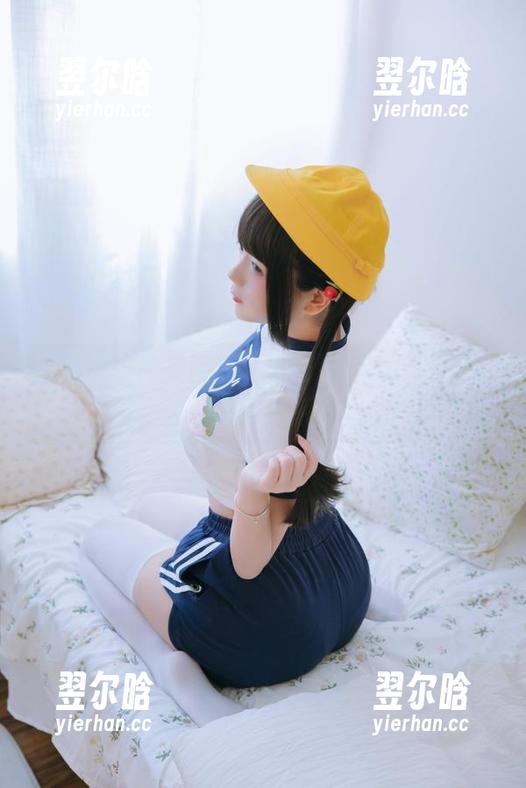 樱井小莜的美图显现出强烈的豹纹诱惑，求保护！