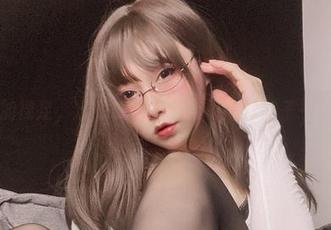 无圣光加裸足，次屁啦的合集就像没穿袜子一样自在！