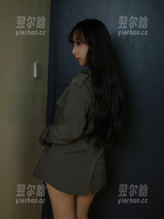 看吧，浅安安的女仆，全靠无圣光原图PK！