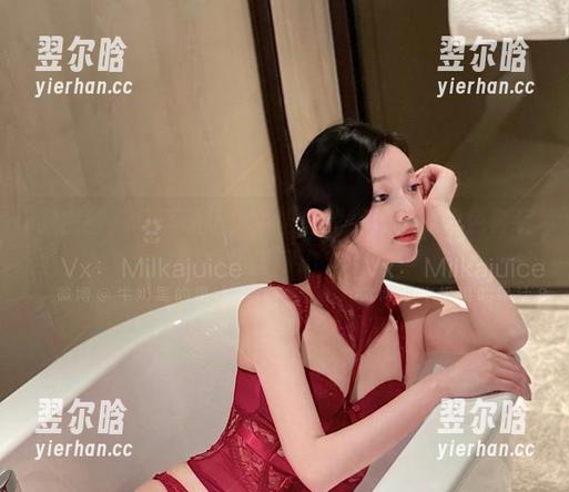 牛奶里的果汁 微密圈 - 写真现场,牛奶里的果汁犹如黑色套装角色扮演游戏?