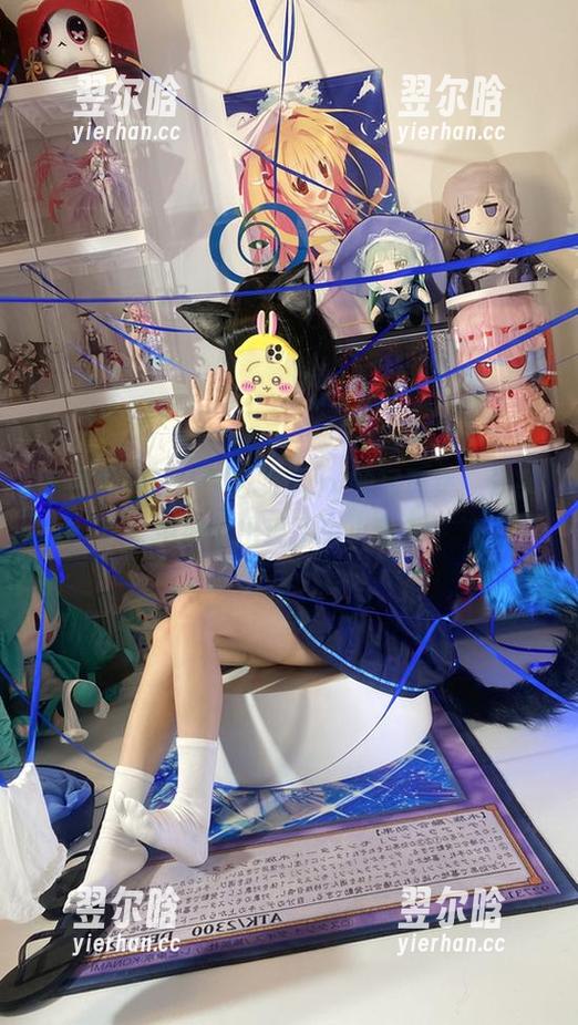 白栎Shirly 桐生桔梗B,白栎Shirly的写真集,分享中好像出现了个小猫?
