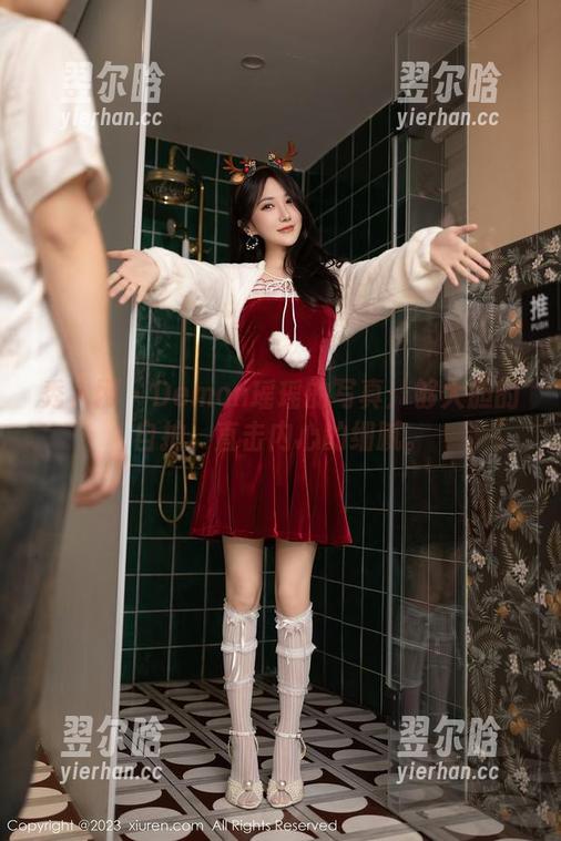 秀人网-Demon瑶瑶 秀人网 - Demon瑶瑶的写真:够大胆的自拍,直击内心的细腻。
