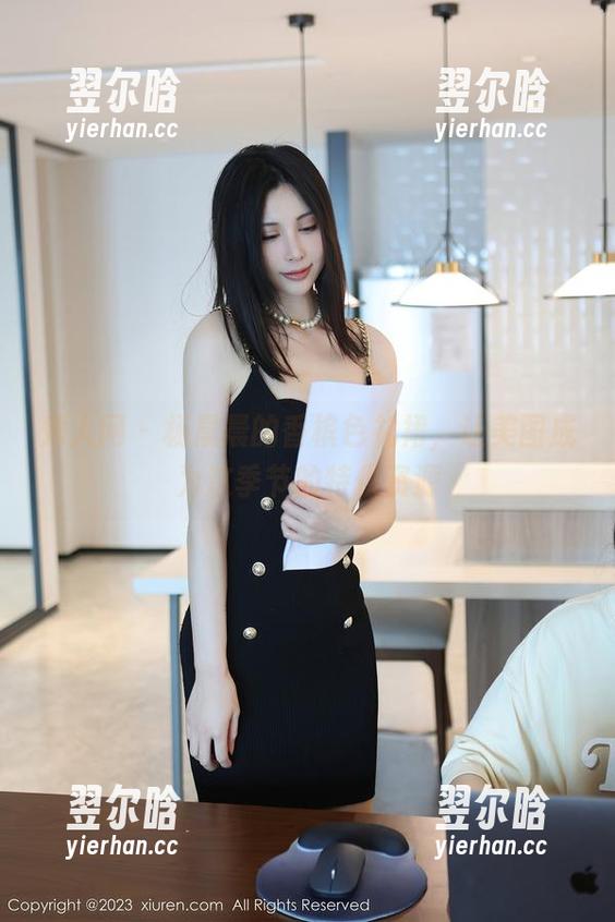 秀人网-杨晨晨 秀人网 - 杨晨晨的香槟色礼裙,让美图成为这季节的特供资源