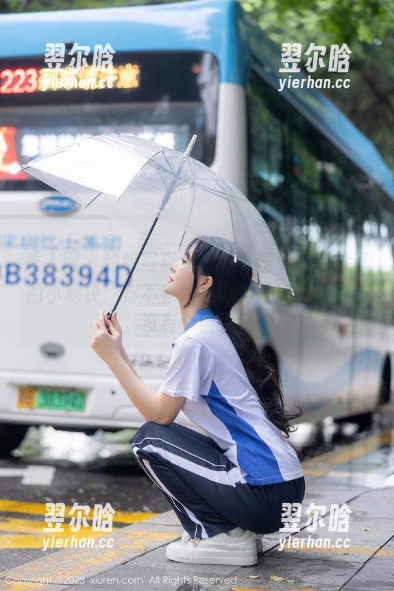 秀人网-王馨瑶yanni 秀人网 - 豹纹写真集,王馨瑶yanni分享的小秘诀:穿不穿豹纹其实取决于你家有没有个镜子!