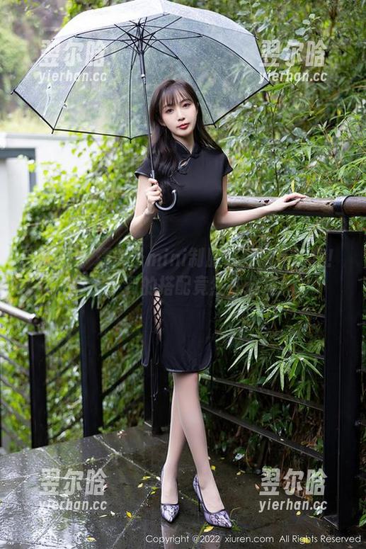 秀人网-糯美子mini 秀人网 - 糯美子mini制服系列最新图集!你想不到的搭配竟然在这里!