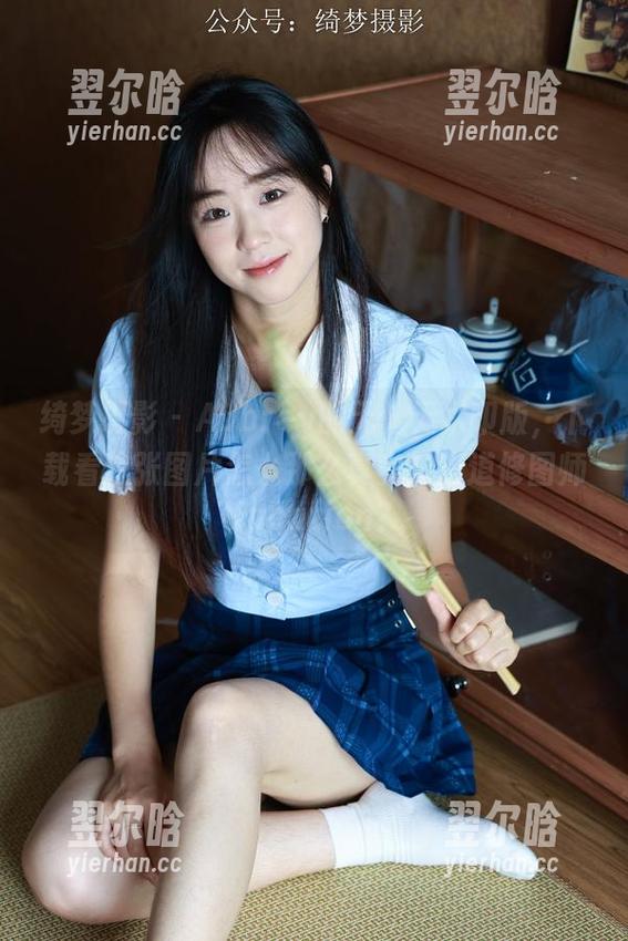 绮梦摄影-Aubrey 绮梦摄影 - Aubrey的无修无水印版,下载看这张图片怎么那么真实!难道修图师Vacation?