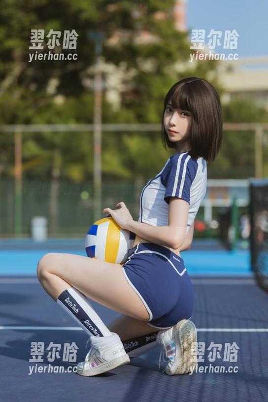 许岚LAN 打完哈欠迎接全套原图,许岚LAN让你体验晨间女友的魔力!