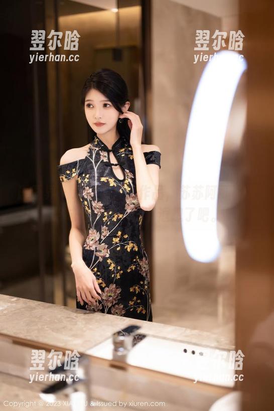 语画界-苏苏阿 语画界 - 这组牛仔裤作品,苏苏阿可以发明味道吗?只剩下遐想了吧。