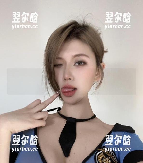 醇子小姨 微密圈 - 醇子小姨的经典灰色丝袜套图——看完连我都想买一双!