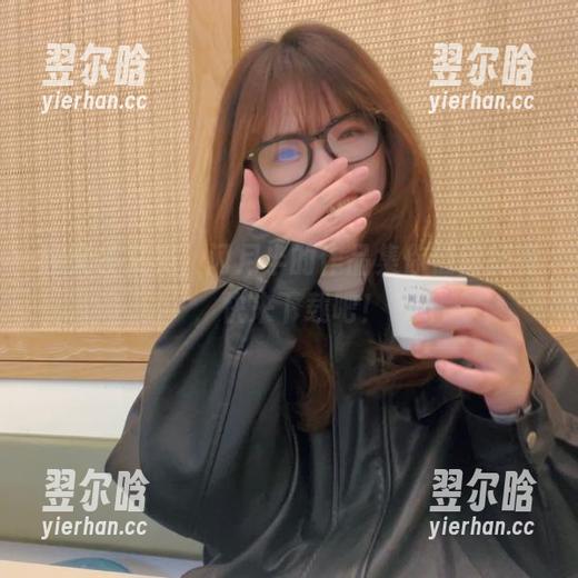 闪月半 腿又长又美,闪月半的作品集你值得拥有,快来下载吧!