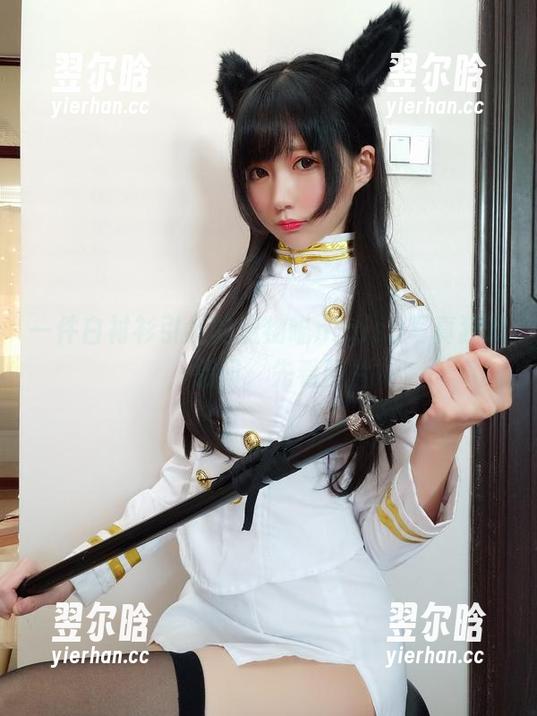 一件白衬衫引发的魔物喵nigisa写真狂欢，别问，先看照片